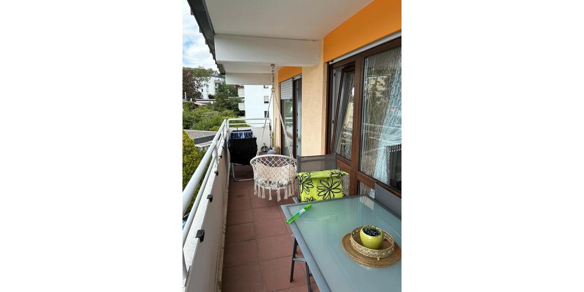 Dachgeschoßwohnung Idstein - 4.5 Zimmer, 102 m&sup2;, 345.000&euro; | Angebot:27144252