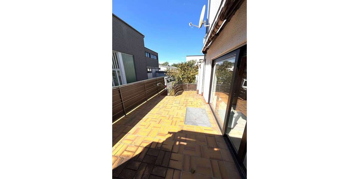 Etagenwohnung Weiterstadt - 3 Zimmer, 103 m&sup2;, 1.000&euro; | Angebot:27463985