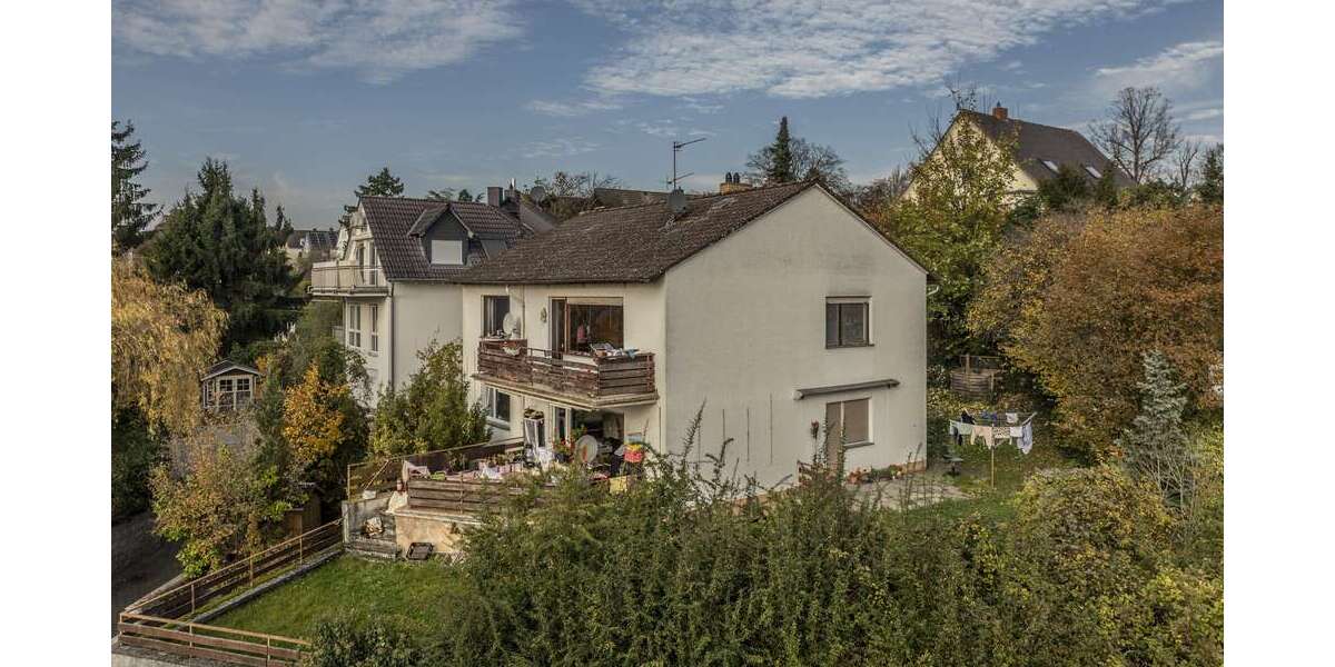 Einfamilienhaus Wiesbaden Biebrich - 12 Zimmer, 300 m&sup2;, 750.000&euro; | Angebot:26756827