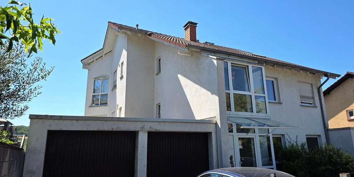 Etagenwohnung Ingelheim am Rhein - 4 Zimmer, 104 m&sup2;, 320.000&euro; | Angebot:27220948