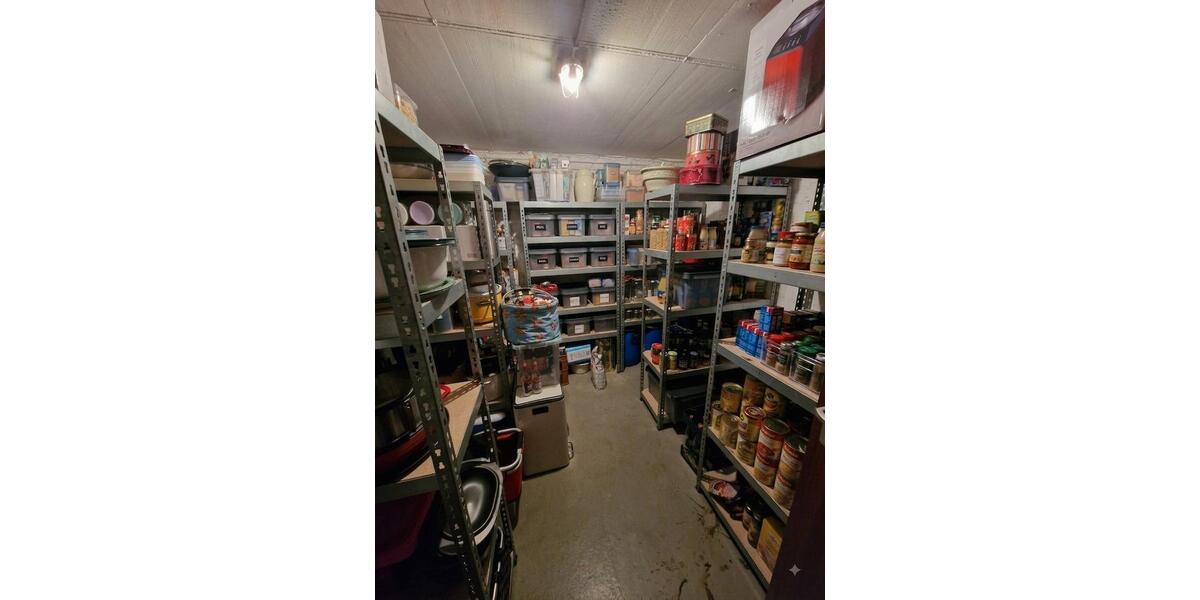 Reihenhaus Egelsbach - 8 Zimmer, 175 m&sup2;, 630.000&euro; | Angebot:27486893