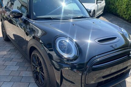 Mini Cooper SE 7.760 km 23.995 &euro; Harxheim/ Mainz 55296