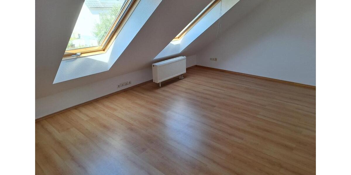 Reihenhaus Liederbach am Taunus - 5 Zimmer, 128 m&sup2;, 720.000&euro; | Angebot:27452928