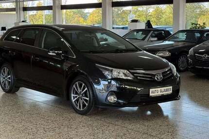 Toyota Avensis 109.000 km 12.950 &euro; Rüsselsheim 65428