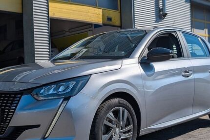 Peugeot 208 91.200 km 10.290 &euro; Mainz 55128