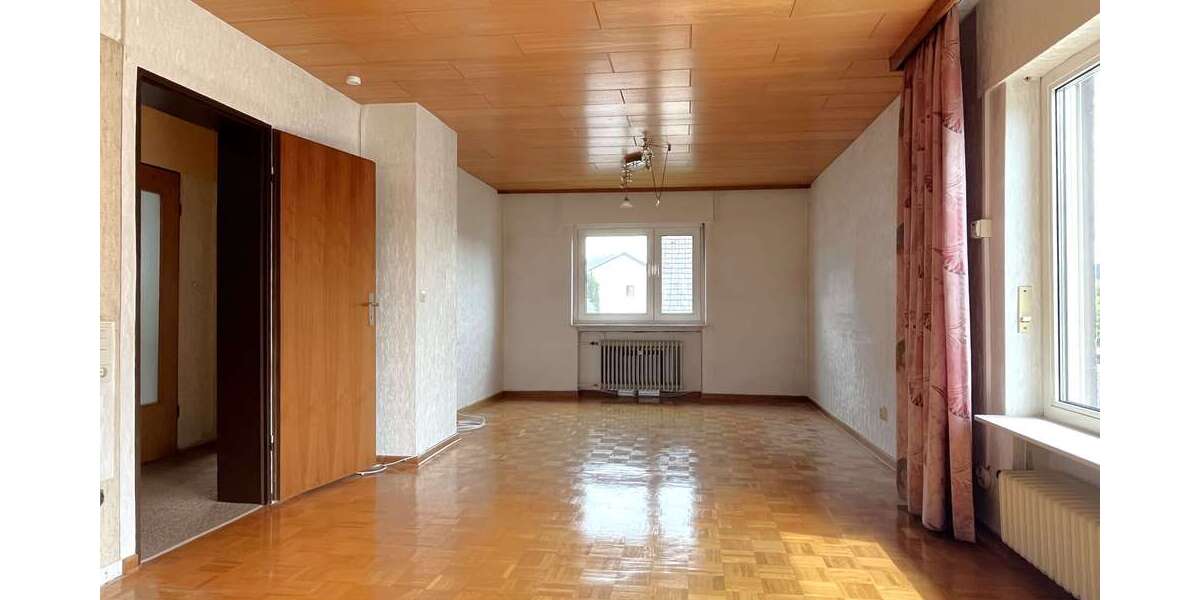 Einfamilienhaus Egelsbach - 10 Zimmer, 201 m&sup2;, 698.000&euro; | Angebot:27376870