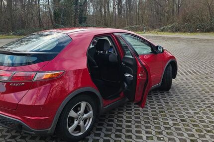 Honda Civic 219.000 km 3.150 &euro; Mörfelden-walldorf 64546