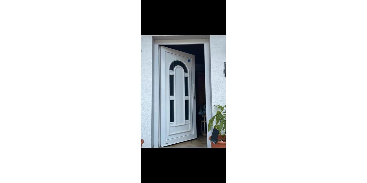Einfamilienhaus Wiesbaden Biebrich - 7 Zimmer, 280 m&sup2;, 1.110.000&euro; | Angebot:27454055