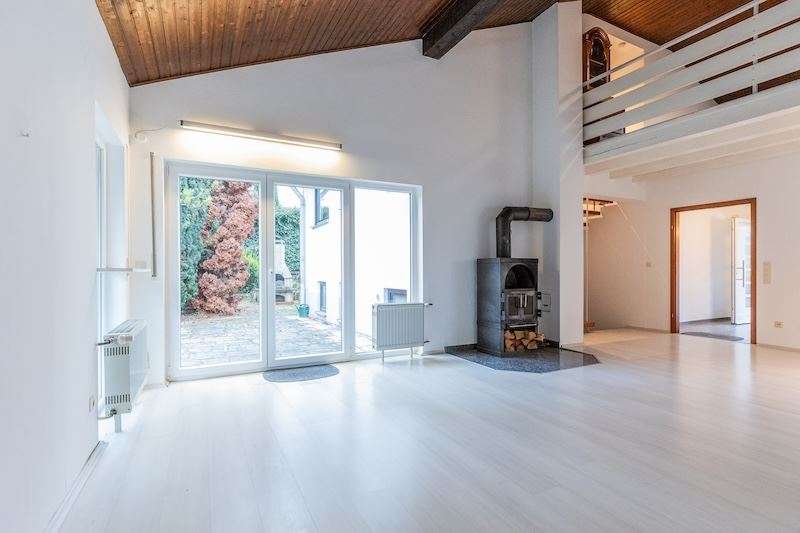 Einfamilienhaus Jugenheim in Rheinhessen - 5 Zimmer, 118 m&sup2;, 409.000&euro; | Angebot:24330300