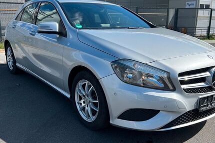 Mercedes-Benz A 180 117.930 km 12.690 &euro; Ginsheim-Gustavsburg 65462