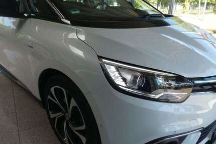 Renault Scenic 90.842 km 11.999 &euro; Mainz 55120