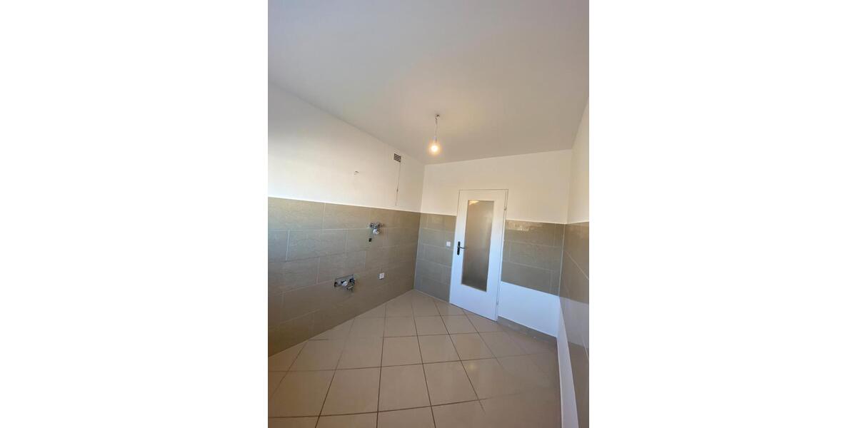 Etagenwohnung Wiesbaden Bierstadt - 2 Zimmer, 65 m&sup2;, 238.000&euro; | Angebot:27436251
