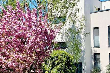 Haus Budenheim - 6 Zimmer, 360 m&sup2;, 2.490.000&euro; | Angebot:27178119