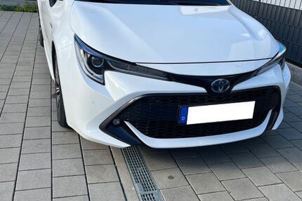 Toyota Corolla 85.000 km 22.700 &euro; Riedstadt 64560