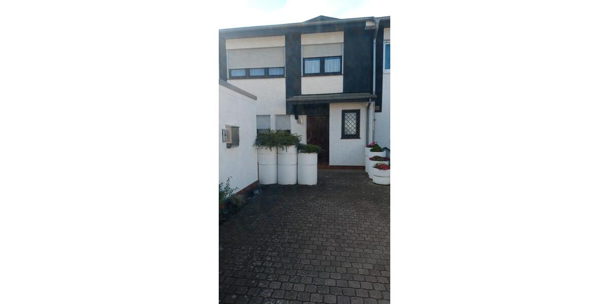 Reihenhaus Griesheim - 5 Zimmer, 117 m&sup2;, 540.000&euro; | Angebot:27233685