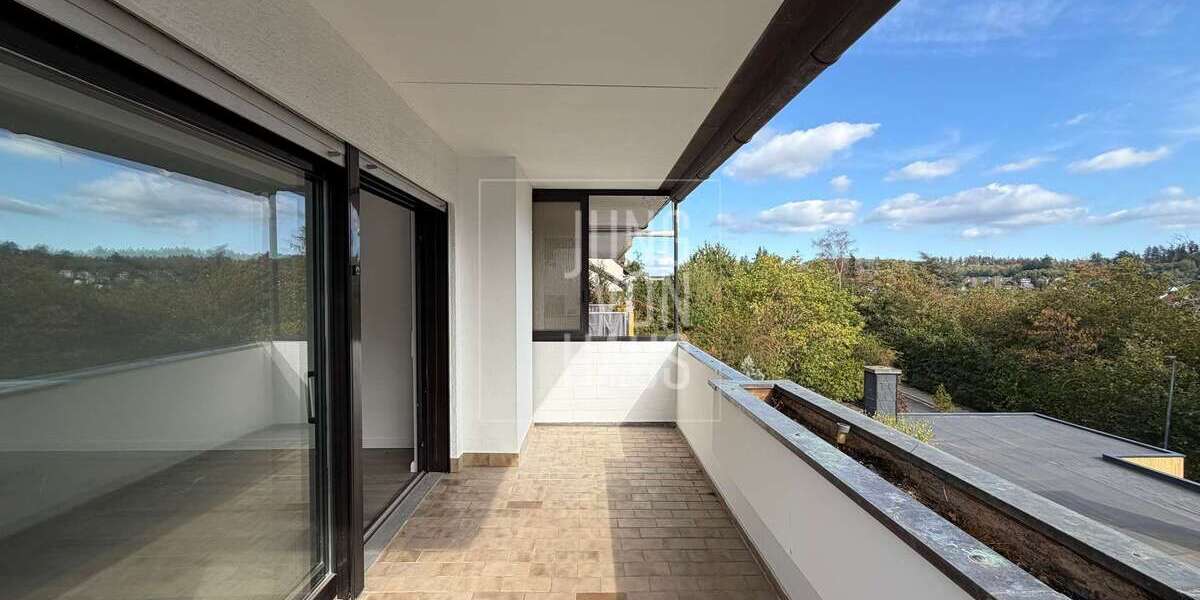 Etagenwohnung Bad Schwalbach - 7 Zimmer, 146 m&sup2;, 380.500&euro; | Angebot:27506974