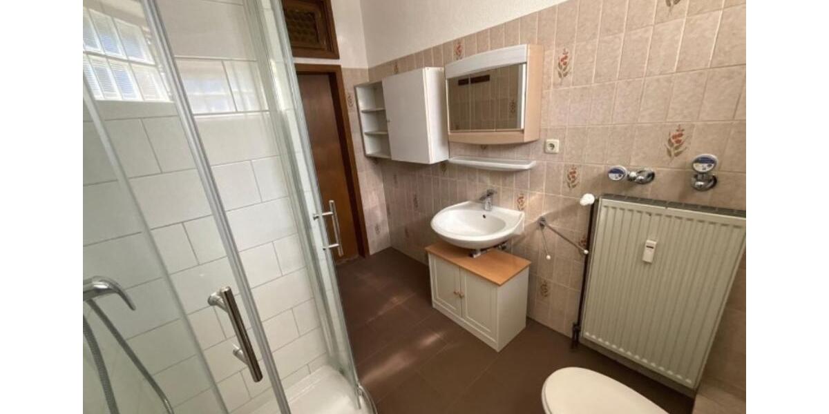 Einfamilienhaus Hattersheim am Main - 7 Zimmer, 200 m&sup2;, 675.000&euro; | Angebot:19744343