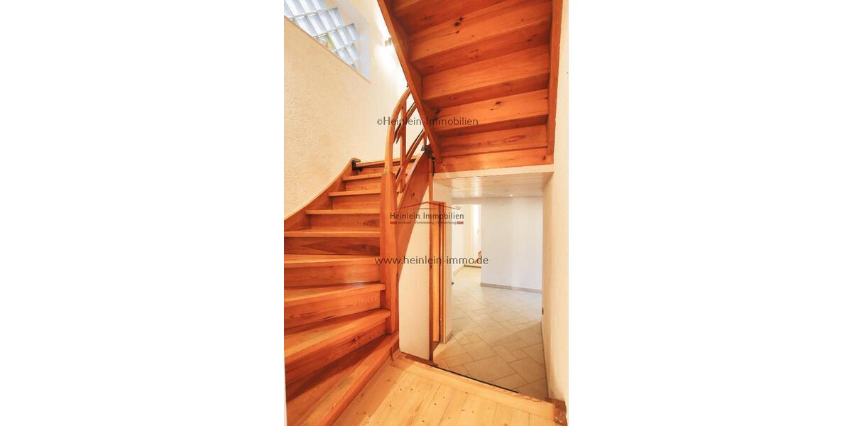 Einfamilienhaus# mit zus.Bauplatz# Sauna# Wintergarten# Kaminofen# PV & Solar# Griesheim Hofmannstr. - Einfamilienhaus Griesheim | Angebot:26882917