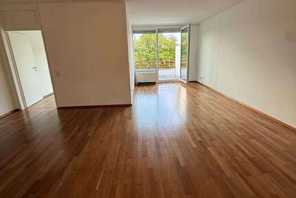 Wohnung Wiesbaden Nordost - 3 Zimmer, 120 m&sup2;, 1.800&euro; | Angebot:27355422