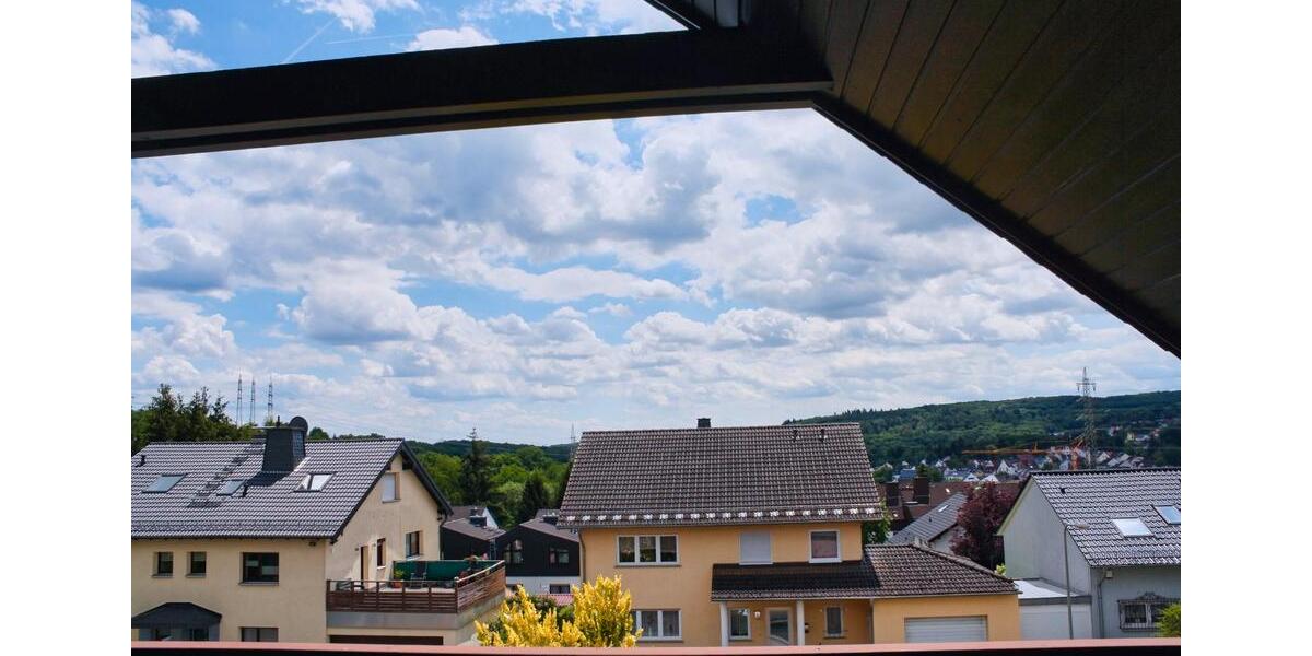 Einfamilienhaus Niedernhausen - 6 Zimmer, 245 m&sup2;, 599.000&euro; | Angebot:27440074
