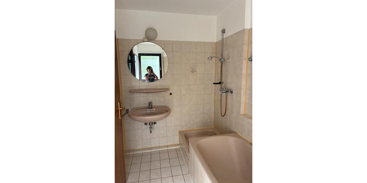 Etagenwohnung Idstein - 2 Zimmer, 65 m&sup2;, 190.000&euro; | Angebot:27436227