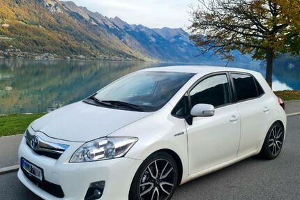 Toyota Auris 140.000 km 8.950 &euro; Eltville 65343