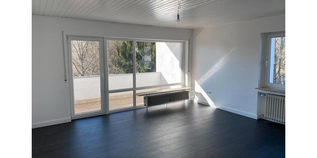 Etagenwohnung Wiesbaden Bierstadt - 2 Zimmer, 65 m&sup2;, 238.000&euro; | Angebot:27436251