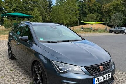 Seat Leon 142.900 km 16.200 &euro; Eschborn 65760
