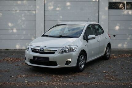 Toyota Auris 133.470 km 8.650 &euro; Groß-Gerau 64521