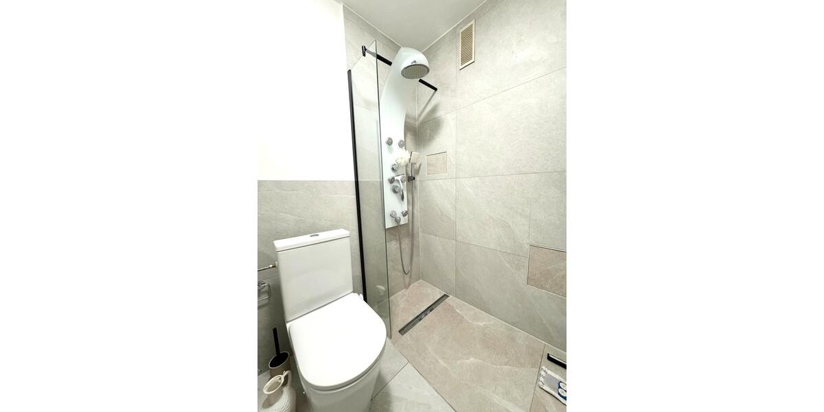Etagenwohnung Wiesbaden Mainz-Amöneburg - 2 Zimmer, 81 m&sup2;, 280.000&euro; | Angebot:27436218