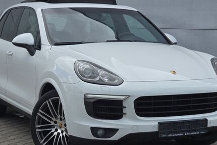 Porsche Cayenne 272.700 km 22.900 &euro; Wiesbaden 65201