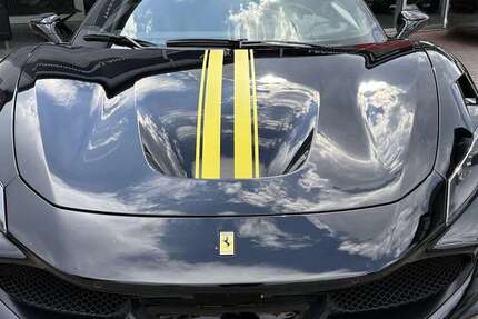 Ferrari F8 Tributo 16.209 km 285.999 &euro; Schwabenheim 55270