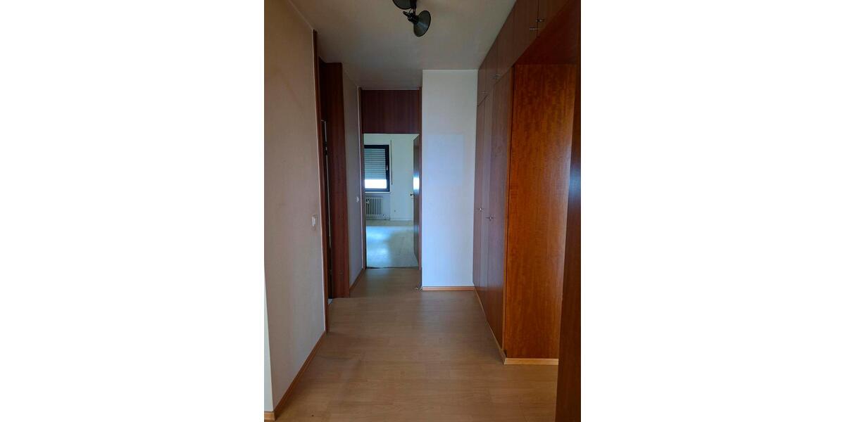 Etagenwohnung Niedernhausen - 4.5 Zimmer, 90 m&sup2;, 340.000&euro; | Angebot:27477188