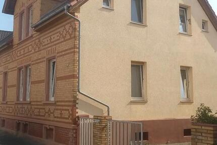 Haus Riedstadt - 8 Zimmer, 190 m&sup2;, 750.000&euro; | Angebot:27297253