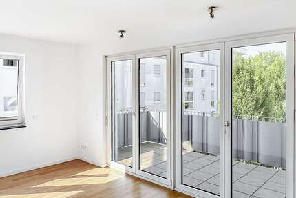 Wohnung Wiesbaden Südost - 4.5 Zimmer, 204 m&sup2;, 2.990&euro; | Angebot:27260021