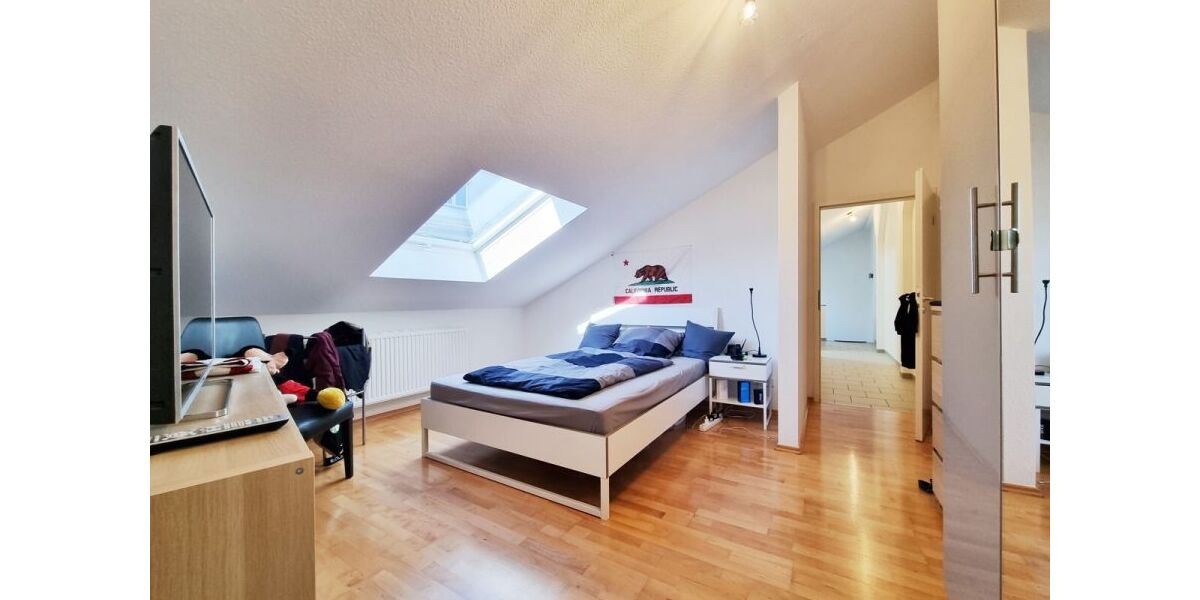 Provisionsfrei* Gepflegtes und sehr großzügiges Mehrfamilienhaus im Rheingau - Mehrfamilienhaus, Wohnhaus Oestrich-Winkel Winkel | Angebot:27490631