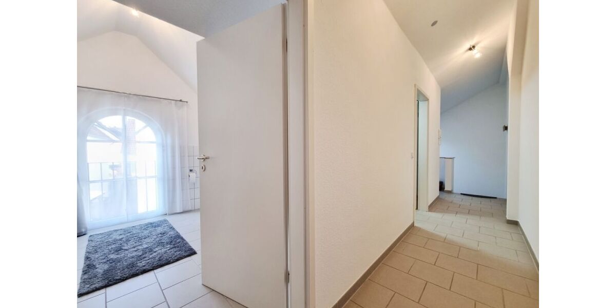 Provisionsfrei* Gepflegtes und sehr großzügiges Mehrfamilienhaus im Rheingau - Mehrfamilienhaus, Wohnhaus Oestrich-Winkel Winkel | Angebot:27490631
