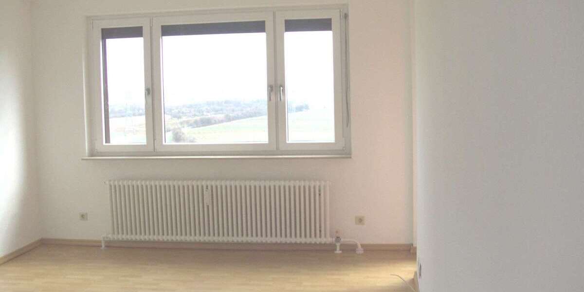 Etagenwohnung Hochheim - 3 Zimmer, 91 m&sup2;, 266.000&euro; | Angebot:19971389