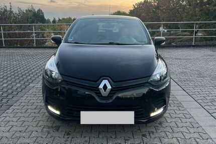 Renault Clio 69.000 km 7.300 &euro; Flörsheim am main 65439