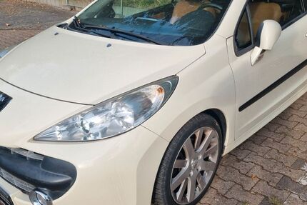 Peugeot 207 169.000 km 900 &euro; Hattersheim am Main 65795