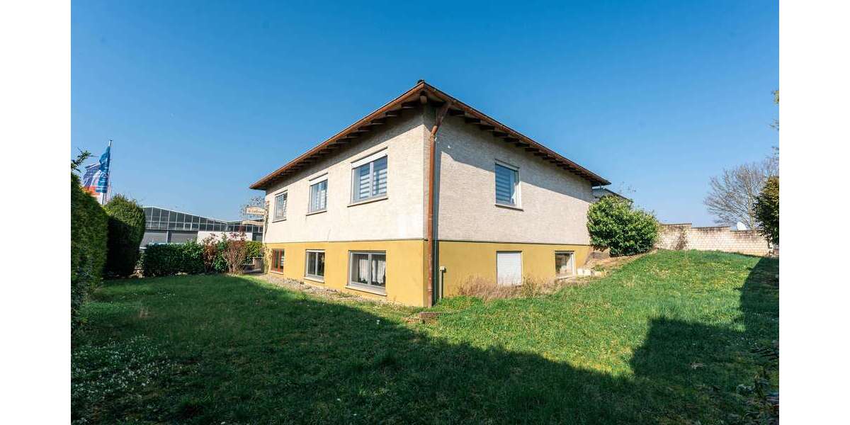Einfamilienhaus Gau-Algesheim Algesheim - 8 Zimmer, 350 m&sup2;, 1.390.000&euro; | Angebot:26331275