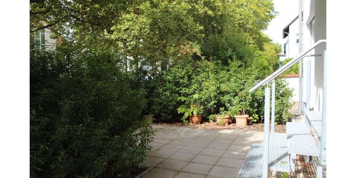 Etagenwohnung Wiesbaden Südost - 3 Zimmer, 85 m&sup2;, 1.200&euro; | Angebot:27470322