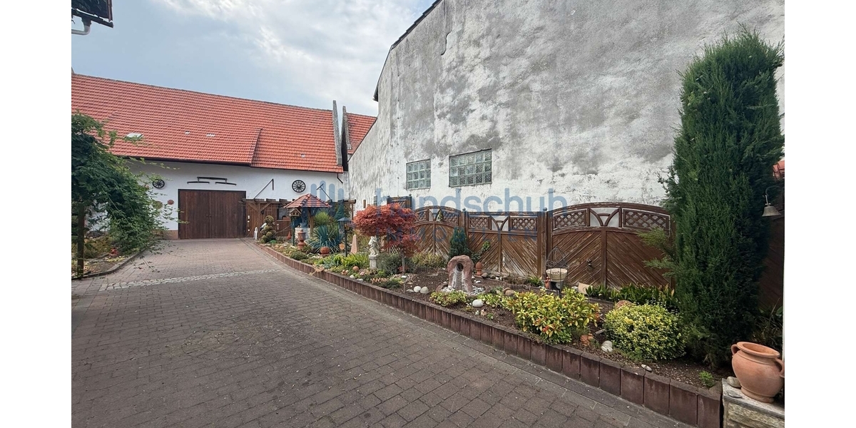 ehemaliges Hofgut in Gau-Odernheim zu verkaufen. - Einfamilienhaus Gau-Odernheim Odernheim | Angebot:27250038