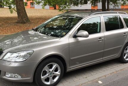Skoda Octavia 142.000 km 6.799 &euro; Kriftel 65830