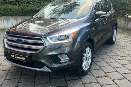 Ford Kuga 96.400 km 12.900 &euro; Wiesbaden 65197