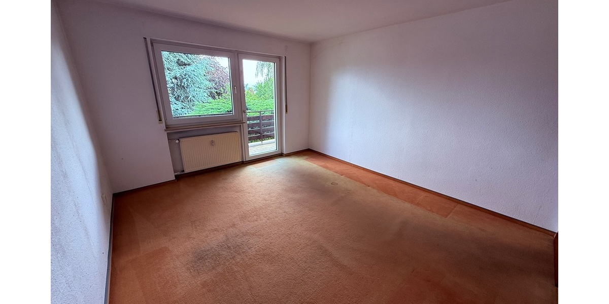 Hofheim-Diedenbergen: 2 Generationen- oder XXL-Haus in toller Ruhelage - Zweifamilienhaus Hofheim | Angebot:27499618