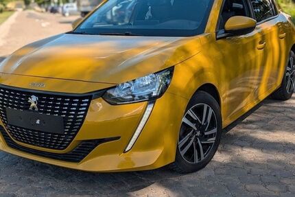 Peugeot 208 31.300 km 12.590 &euro; Mainz 55128