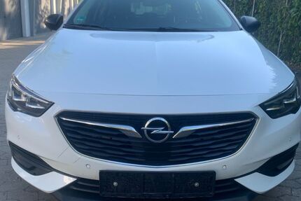 Opel Insignia 130.555 km 11.999 &euro; Mainz-Kastel 55252