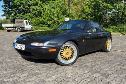 Mazda MX-5 320.000 km 7.900 &euro; Hofheim am Taunus 65719