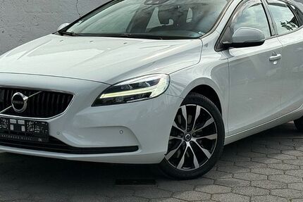 Volvo V40 110.000 km 14.800 &euro; Mainz-Kostheim 55246